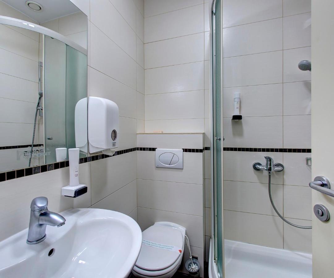 פריידור Hotel Le Pont מראה חיצוני תמונה