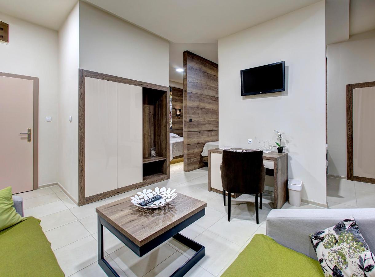 פריידור Hotel Le Pont מראה חיצוני תמונה