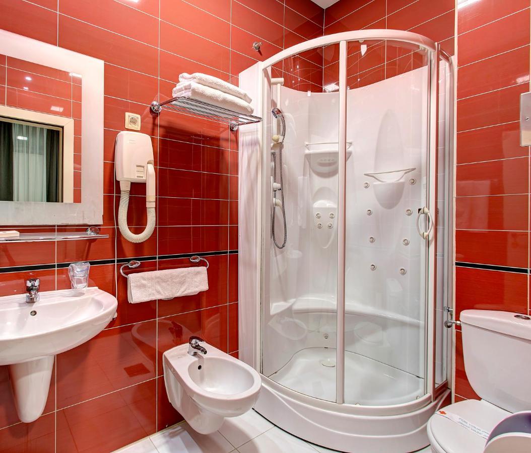 פריידור Hotel Le Pont מראה חיצוני תמונה
